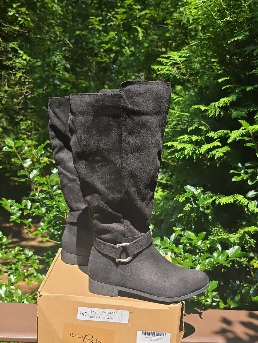 Black Knee-High Women’s Boot